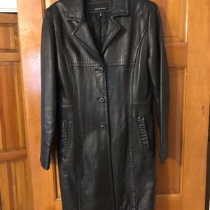 Black Leather Jones of New York coat, medium